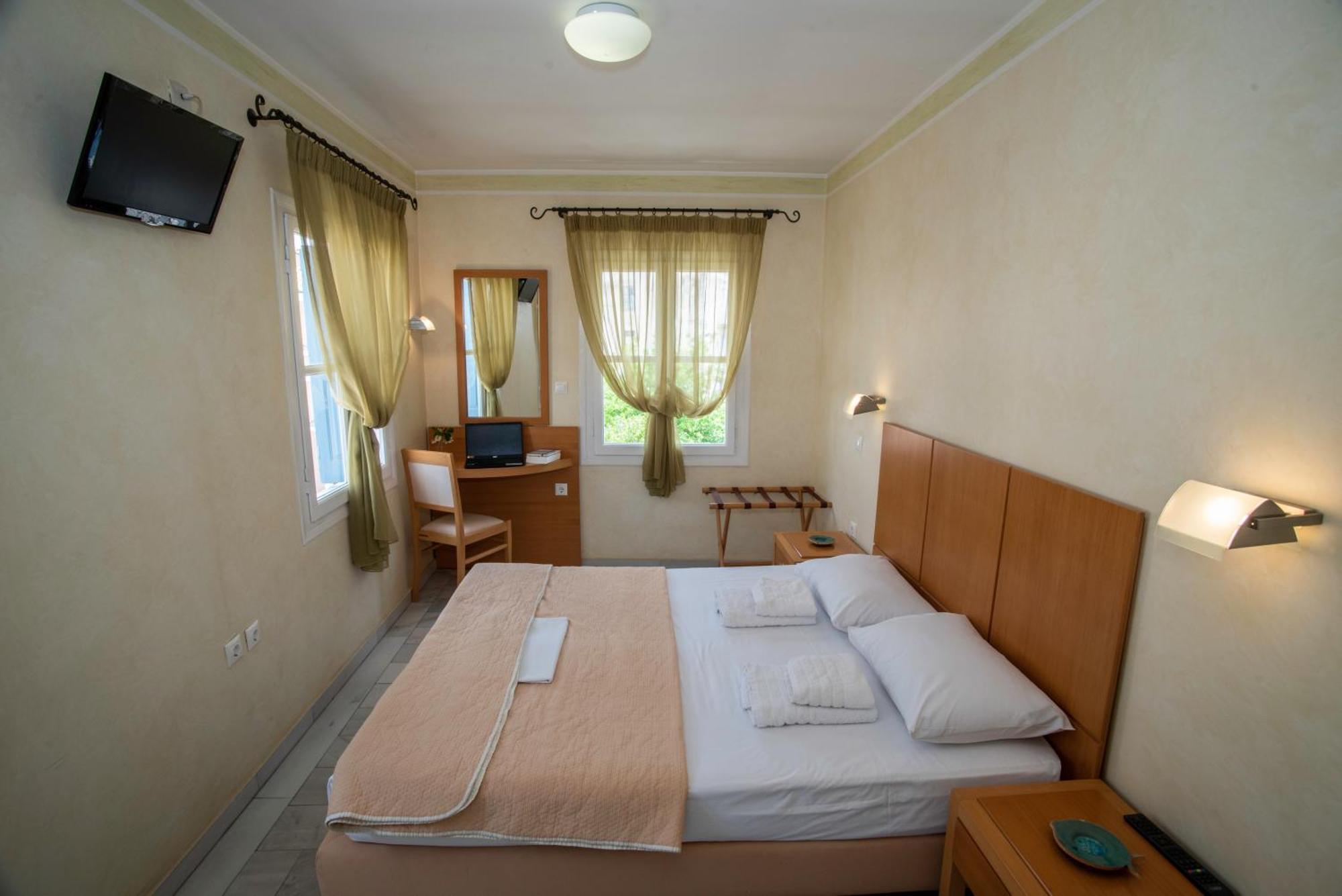 Hotel Argo Galaxídhion Kültér fotó